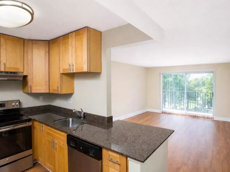 Plantation Gardens apartments in Plantation, FL – photo 22
