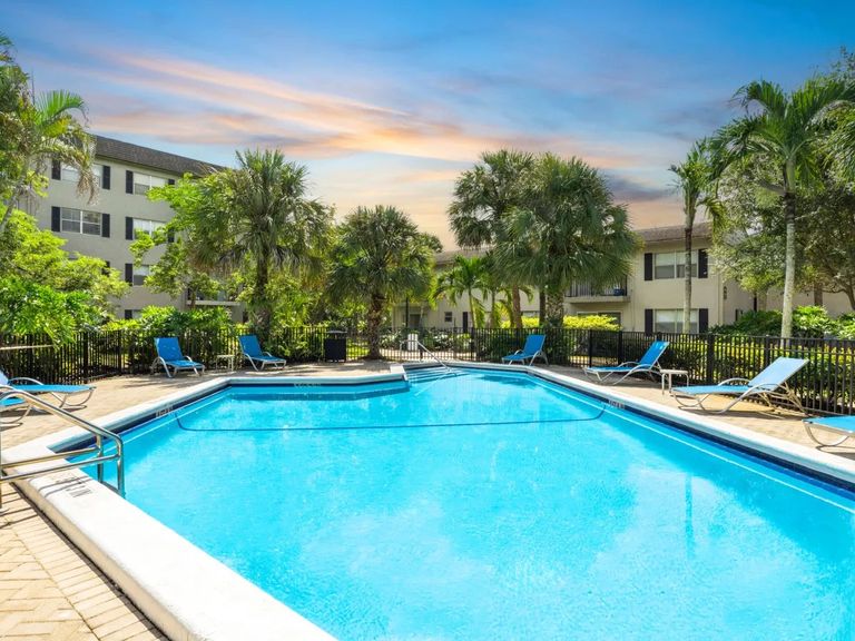 Plantation Gardens apartments in Plantation, FL – photo 40