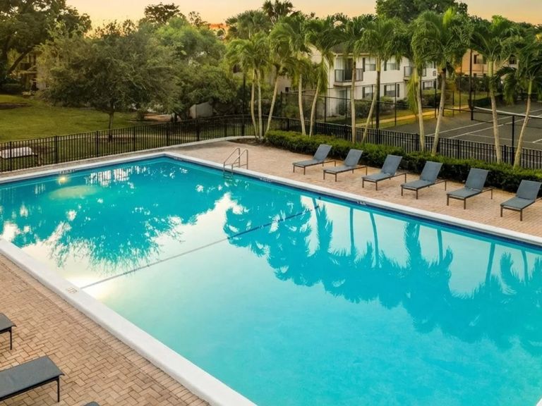 Plantation Gardens apartments in Plantation, FL – photo 43