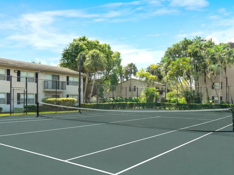 Plantation Gardens apartments in Plantation, FL – photo 47