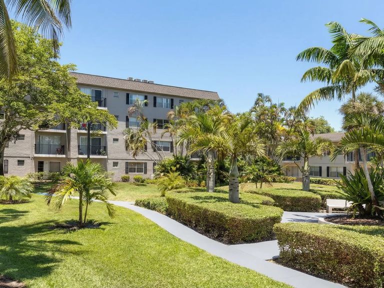 Plantation Gardens apartments in Plantation, FL – photo 59