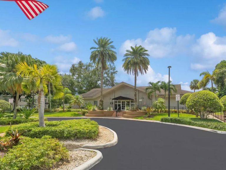 Plantation Gardens apartments in Plantation, FL – photo 61