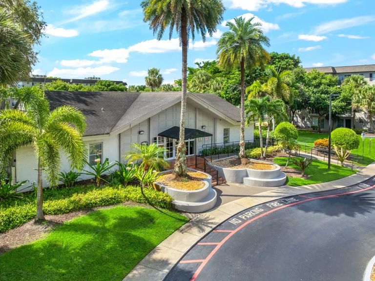 Plantation Gardens apartments in Plantation, FL – photo 62