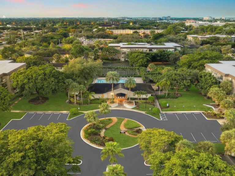 Plantation Gardens apartments in Plantation, FL – photo 63