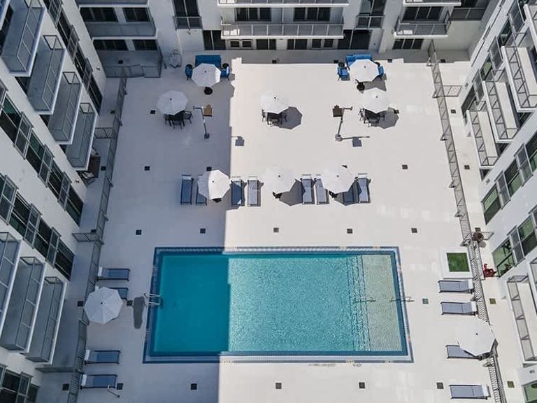 Platform 3750 Apartment Homes apartments in Coconut Grove, FL – photo 14