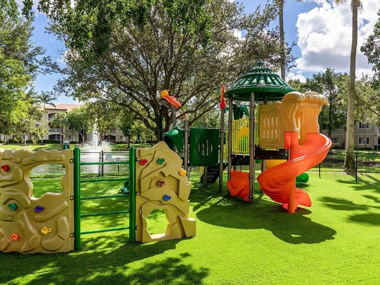 Polo Glen Apartment Homes apartments in Plantation, FL – photo 21