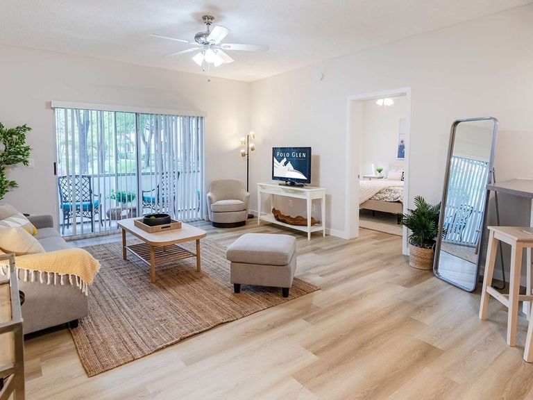 Polo Glen Apartment Homes apartments in Plantation, FL – photo 9