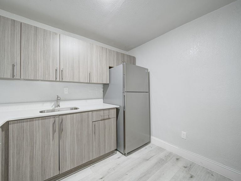 PRESTIGE ESTATES apartments in Miami, FL – photo 11
