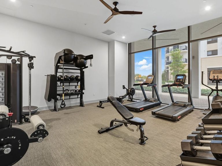 Quail Roost Station apartments in Miami, FL – photo 17