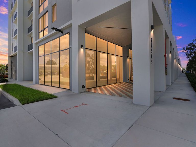 Quail Roost Station apartments in Miami, FL – photo 27