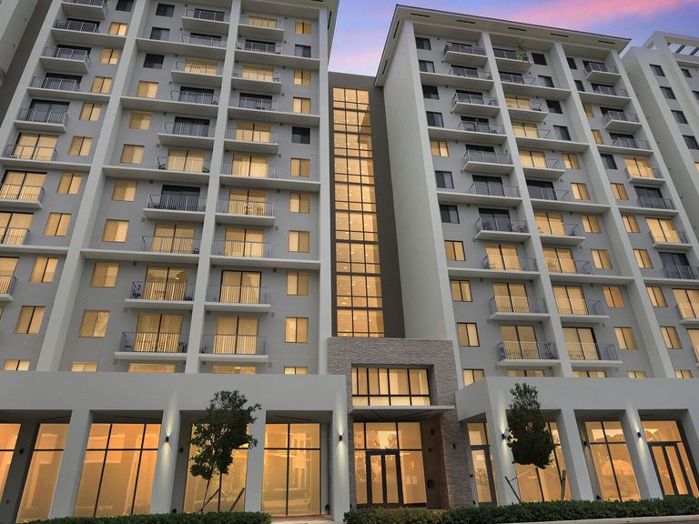 Quail Roost Station apartments in Miami, FL – photo 33