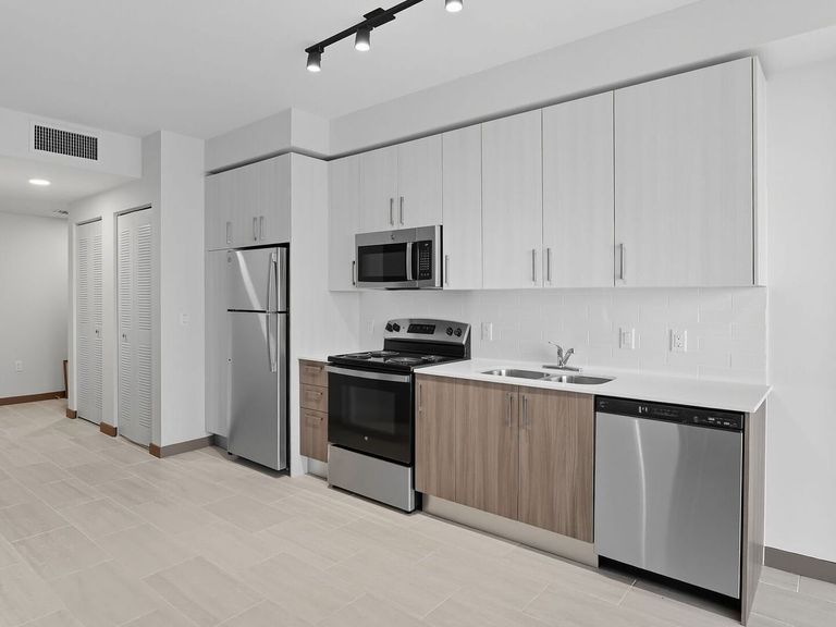 Quail Roost Station apartments in Miami, FL – photo 34