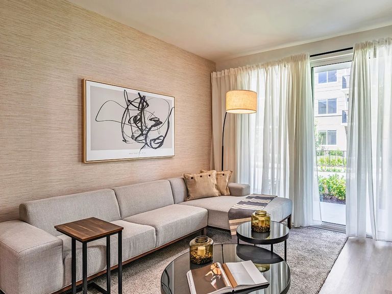 Resia Golden Glades apartments in Miami, FL – photo 8