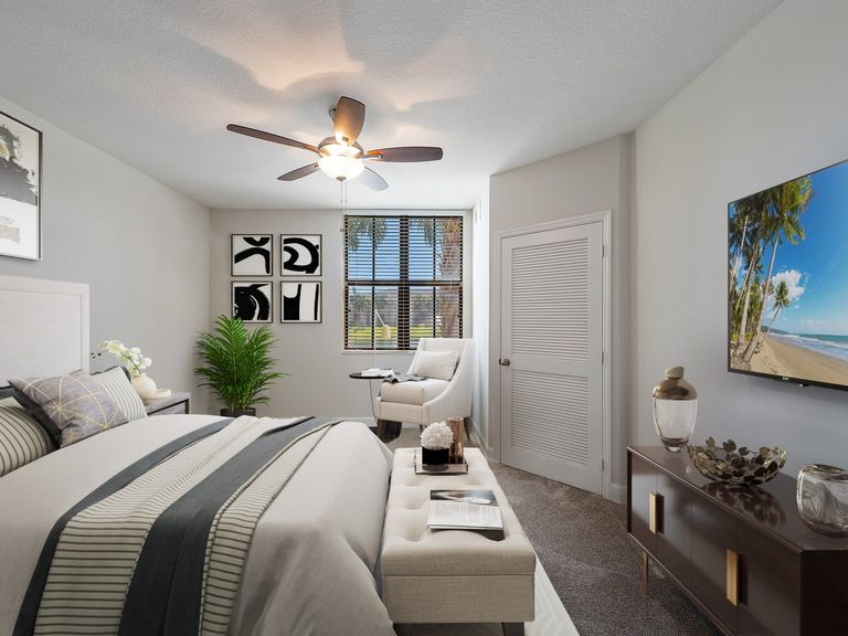 Residences at Lakehouse apartments in Miami Lakes, FL – photo 22