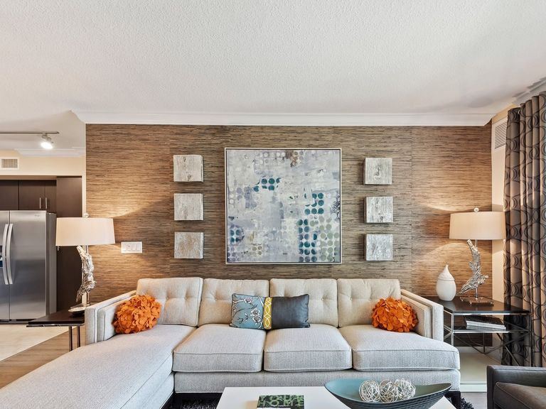 Residences at Lakehouse apartments in Miami Lakes, FL – photo 7