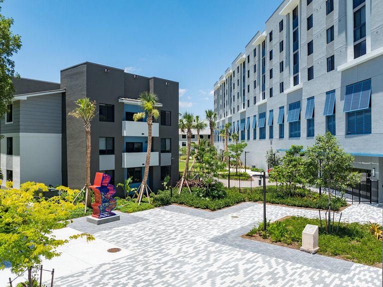 Residences at Somi Parc apartments in South Miami, FL – photo 8