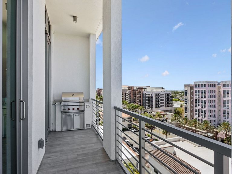 Royal Palm Residences apartments in Boca Raton, FL – photo 9