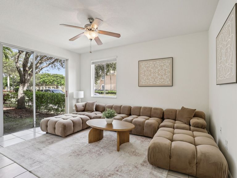 Seascape Pointe Townhomes apartments in Homestead, FL – photo 20