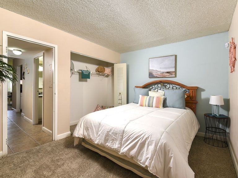 Set Point Garden apartments in Fort Lauderdale, FL – photo 24