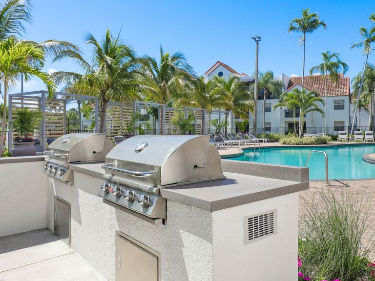 Sheridan Ocean Club Apartments apartments in Dania Beach, FL – photo 26
