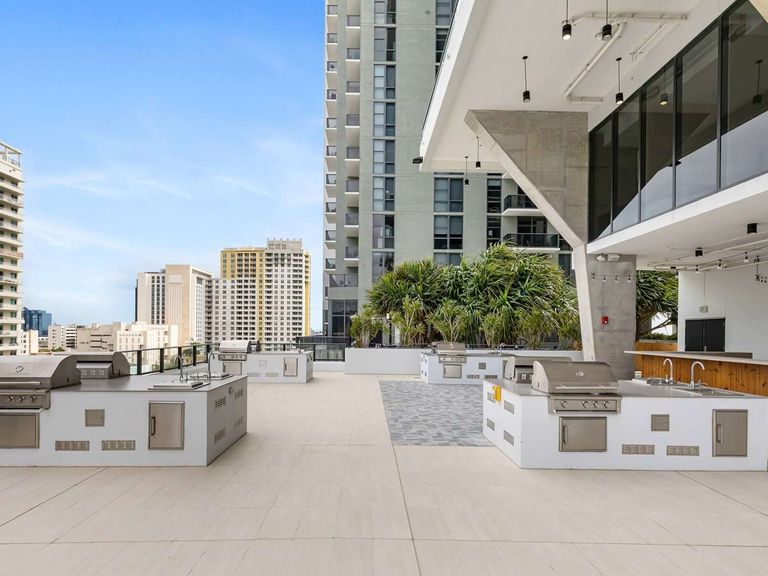 Society Las Olas apartments in Fort Lauderdale, FL – photo 7