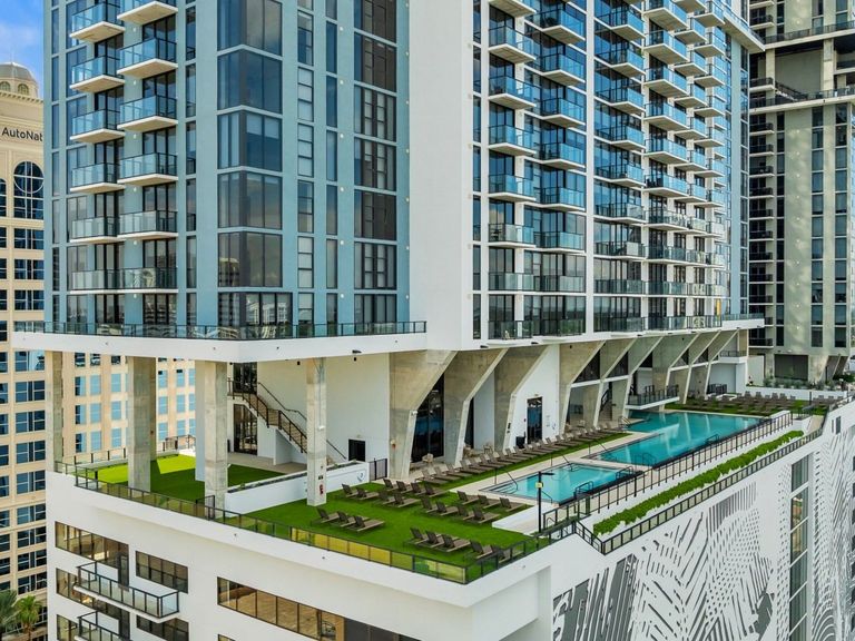 Society Las Olas apartments in Fort Lauderdale, FL – photo 13