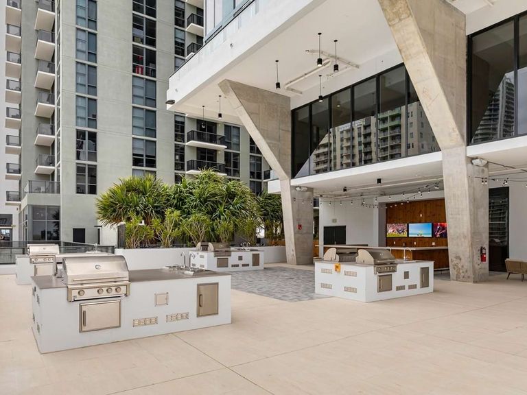 Society Las Olas apartments in Fort Lauderdale, FL – photo 17