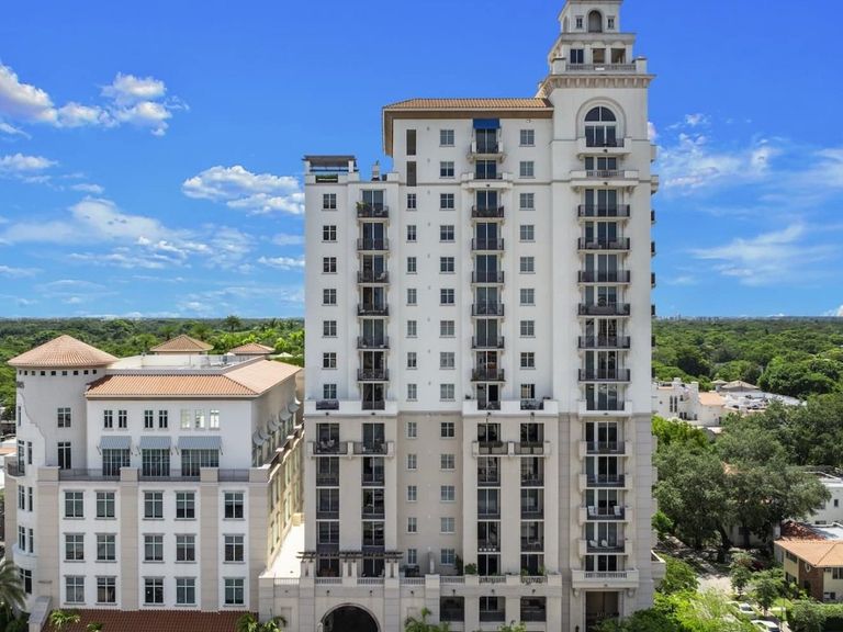 Sofia Coral Gables apartments in Coral Gables, FL – photo 44