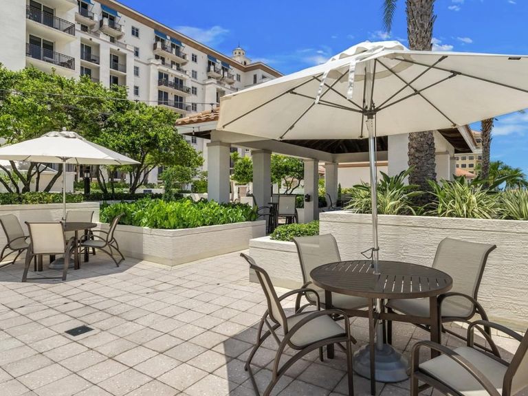 Sofia Coral Gables apartments in Coral Gables, FL – photo 83