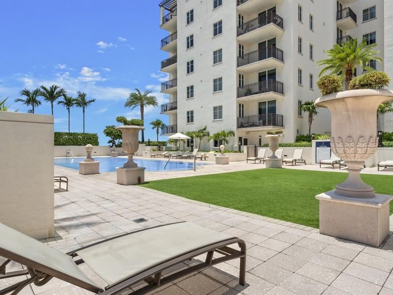 Sofia Coral Gables apartments in Coral Gables, FL – photo 84
