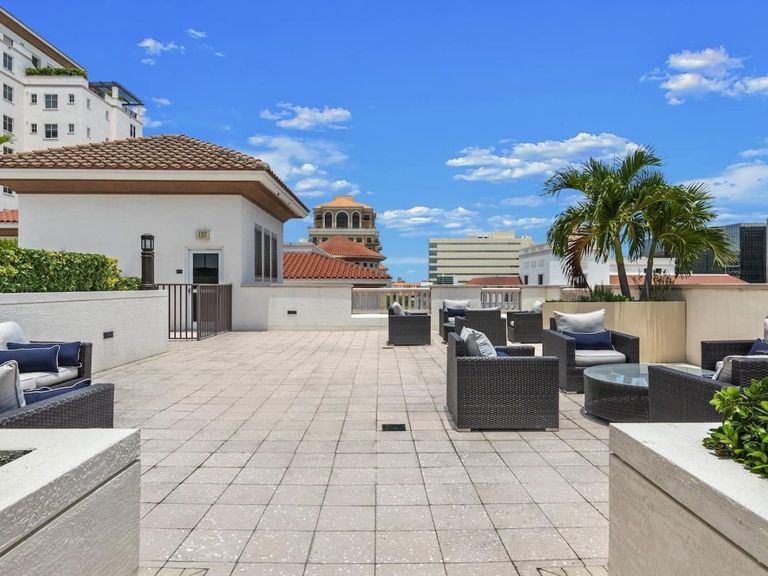 Sofia Coral Gables apartments in Coral Gables, FL – photo 87