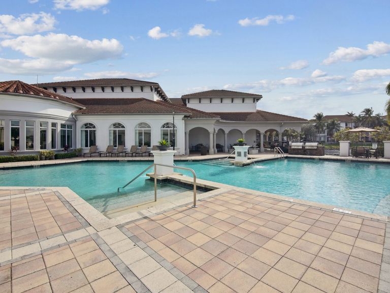 Solano at Miramar apartments in Miramar, FL – photo 16