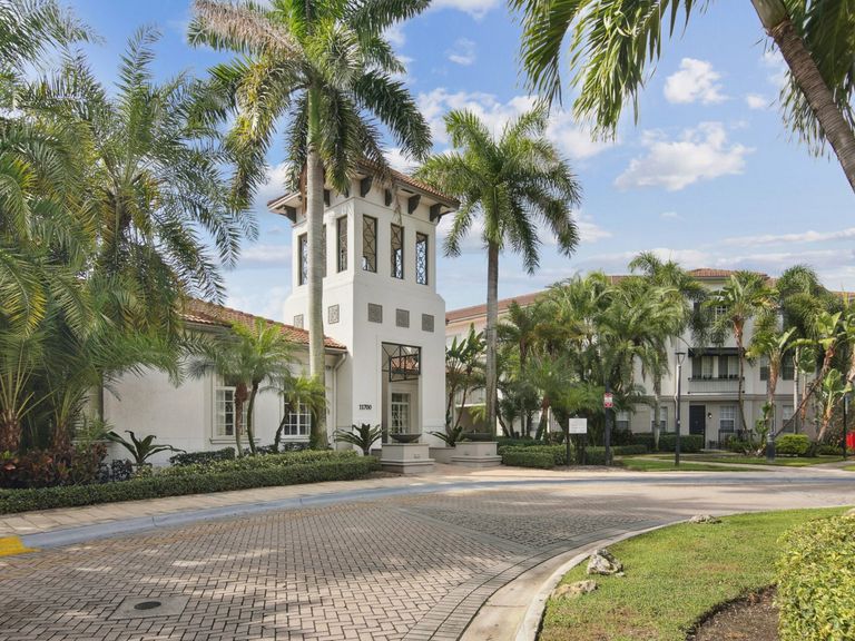 Solano at Miramar apartments in Miramar, FL – photo 25