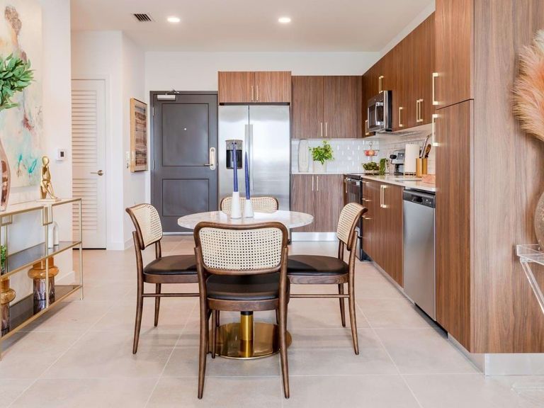 Soleste Spring Gardens apartments in Miami, FL – photo 23