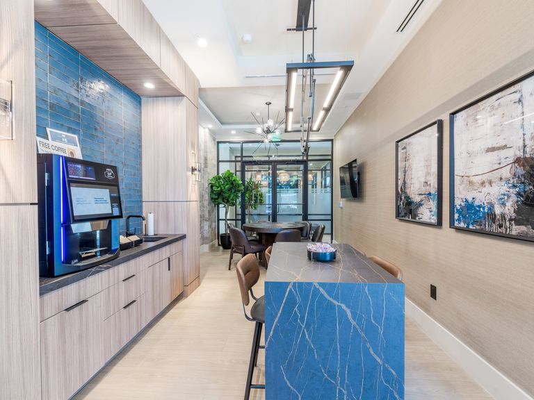 South Pointe Apartments apartments in Miami Lakes, FL – photo 21