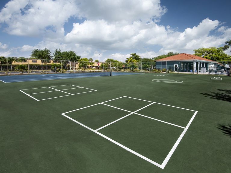 Sunny Lake Apartments apartments in Lauderhill, FL – photo 15