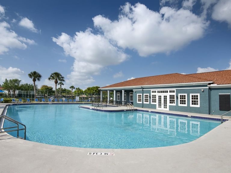 Sunny Lake Apartments apartments in Lauderhill, FL – photo 8