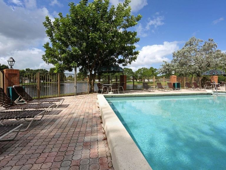 Tamarac Pointe Apartments apartments in Tamarac, FL – photo 7