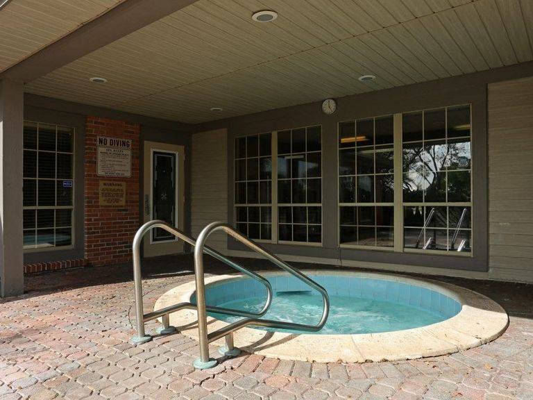 Tamarac Pointe Apartments apartments in Tamarac, FL – photo 8