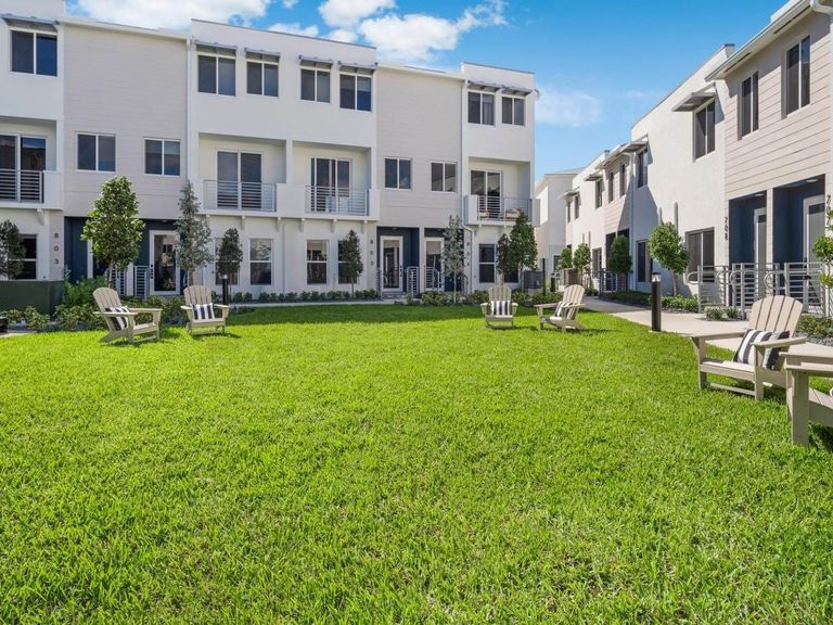 The Addison in Palmetto Bay apartments in Palmetto Bay, FL – photo 12