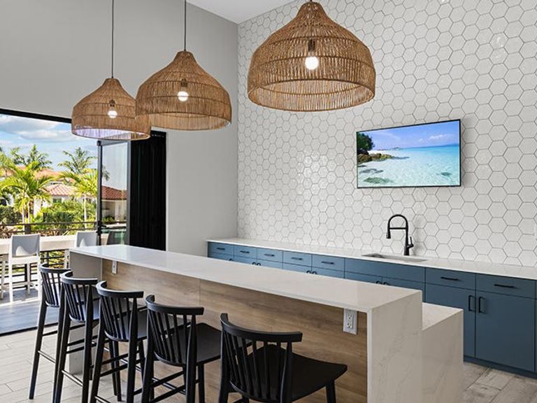 The Avant at Pembroke Pines Apartments apartments in Pembroke Pines, FL – photo 7