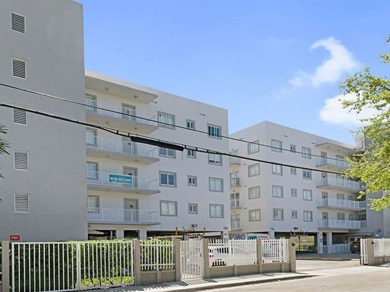 The Corridor apartments in Miami, FL – photo 16
