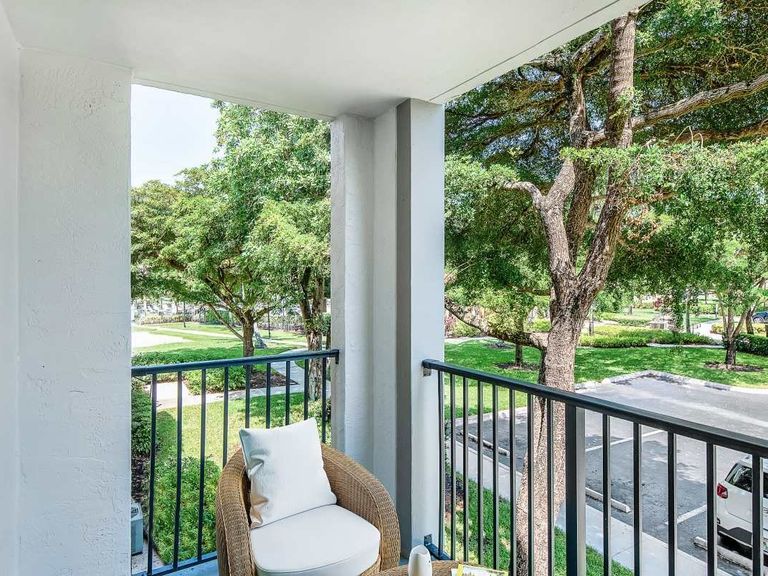 The Enclave Apartments at Waterways apartments in Deerfield Beach, FL – photo 10