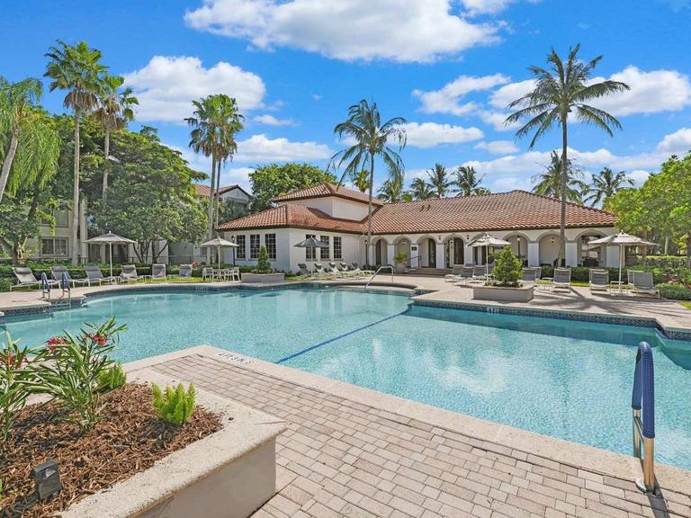 The Enclave Apartments at Waterways apartments in Deerfield Beach, FL – photo 29