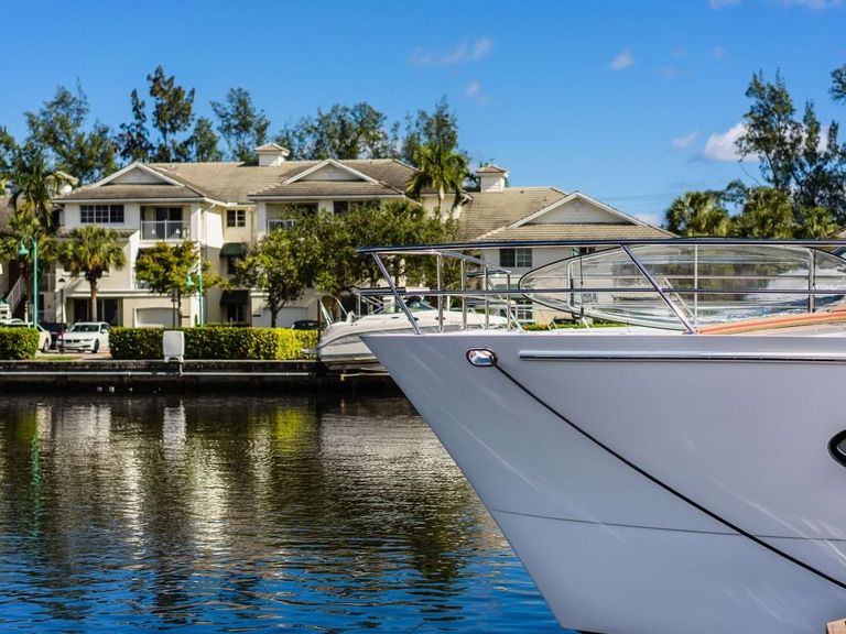 The Falls At Marina Bay apartments in Fort Lauderdale, FL – photo 27