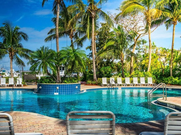 The Falls At Marina Bay apartments in Fort Lauderdale, FL – photo 30