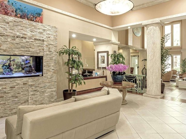 The Falls At Marina Bay apartments in Fort Lauderdale, FL – photo 38