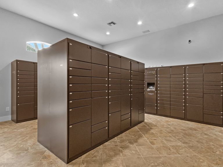 The Grove at Turtle Run apartments in Coral Springs, FL – photo 27