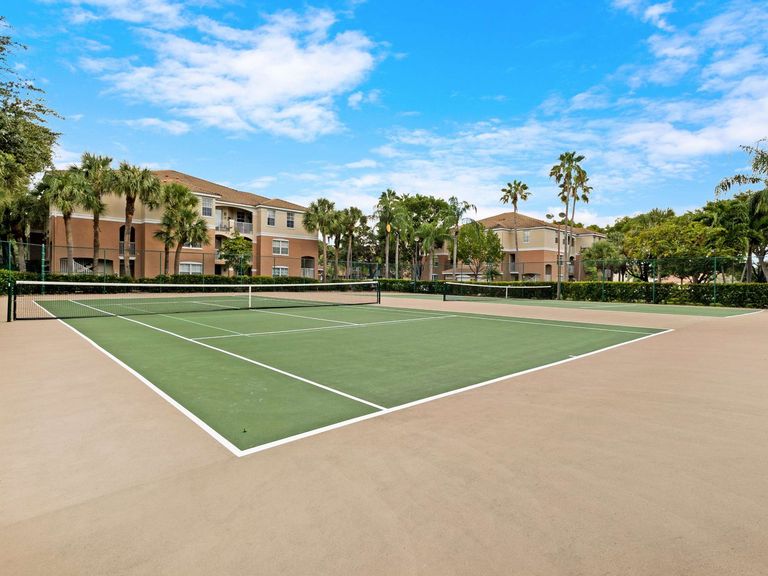 The Grove at Turtle Run apartments in Coral Springs, FL – photo 29