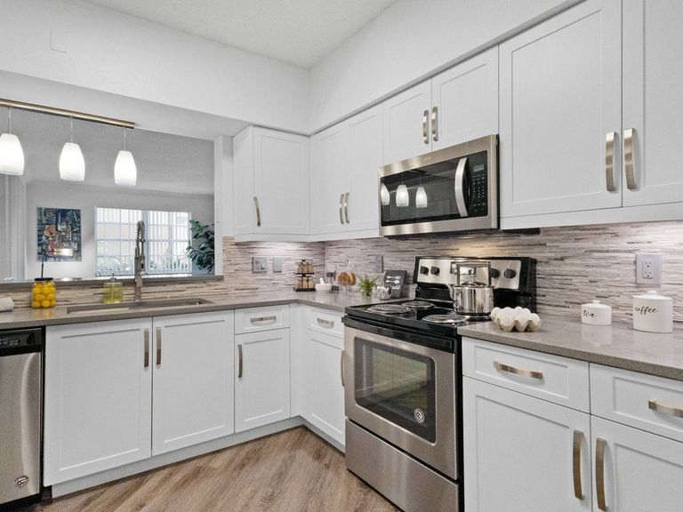 The Grove at Turtle Run apartments in Coral Springs, FL – photo 43